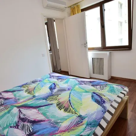 公寓 Cozy In The Old Town 布加勒斯特